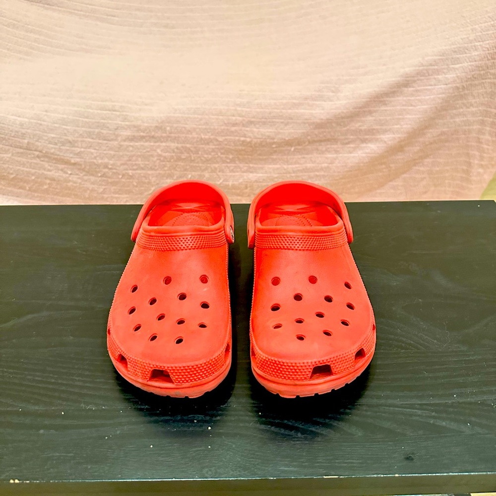 Men’s red crocs